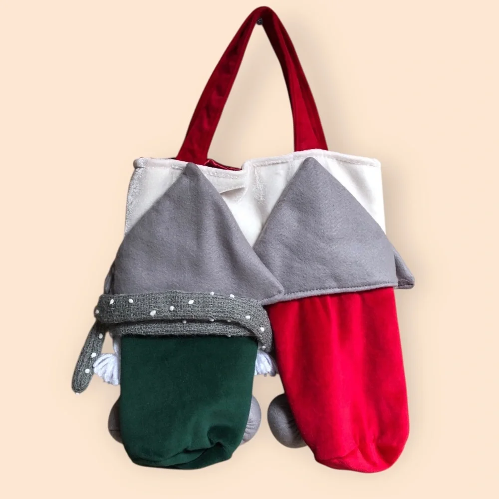 Pottery Barn NWT Christmas Gnome Double Bottle Bag Holiday Gift Bag Silly NEW